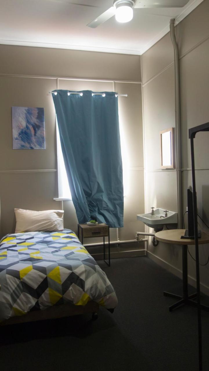 Hotel Kerwick Redbank Dış mekan fotoğraf